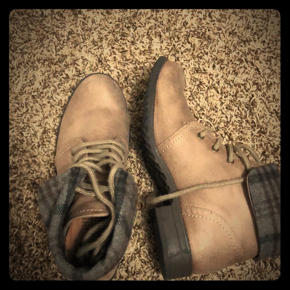 Ankle boots
